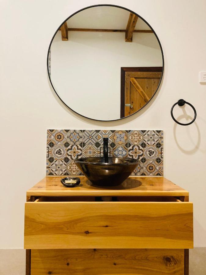 Pilliga Pottery Creative Farmstay كونابارابران المظهر الخارجي الصورة