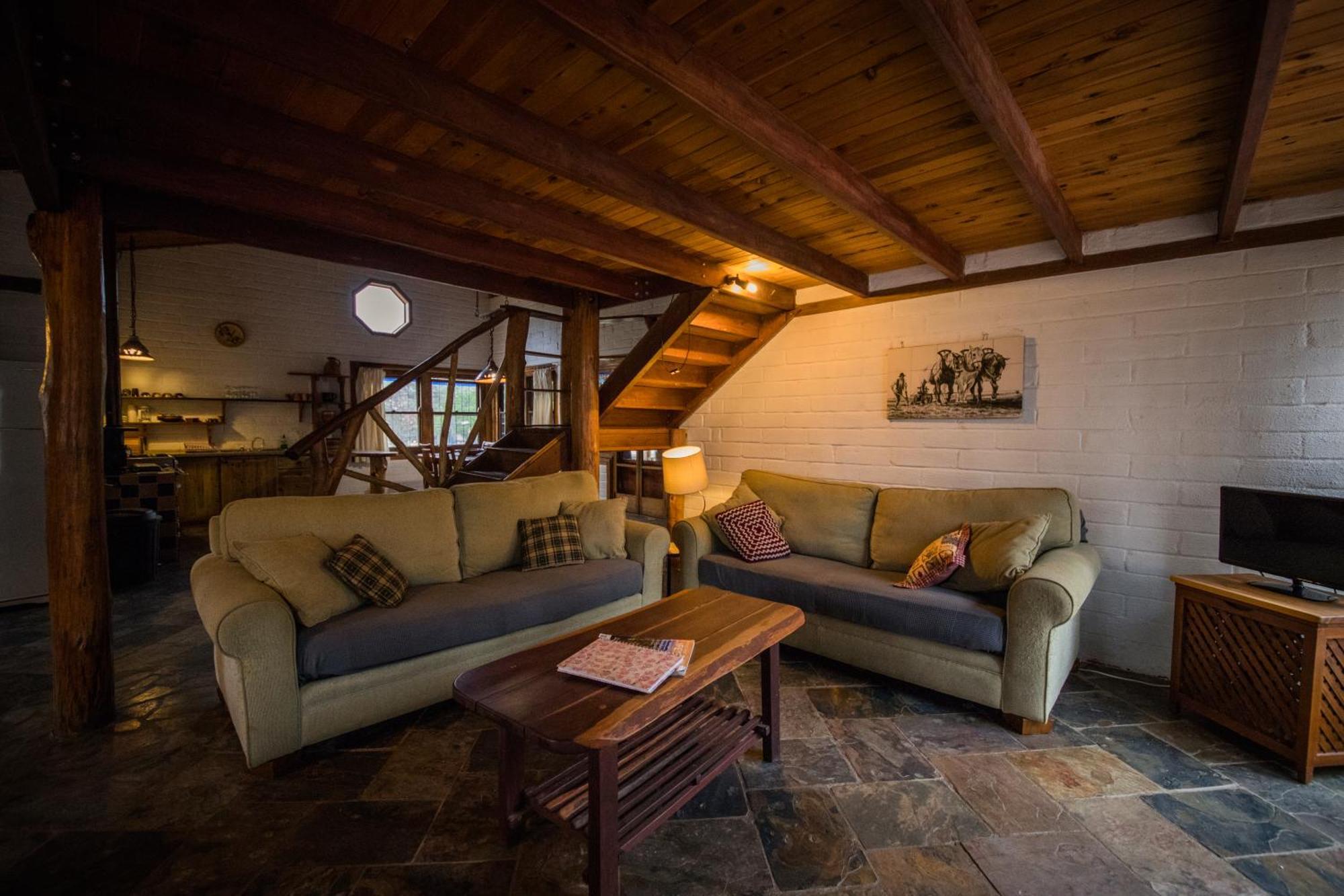Pilliga Pottery Creative Farmstay كونابارابران الغرفة الصورة