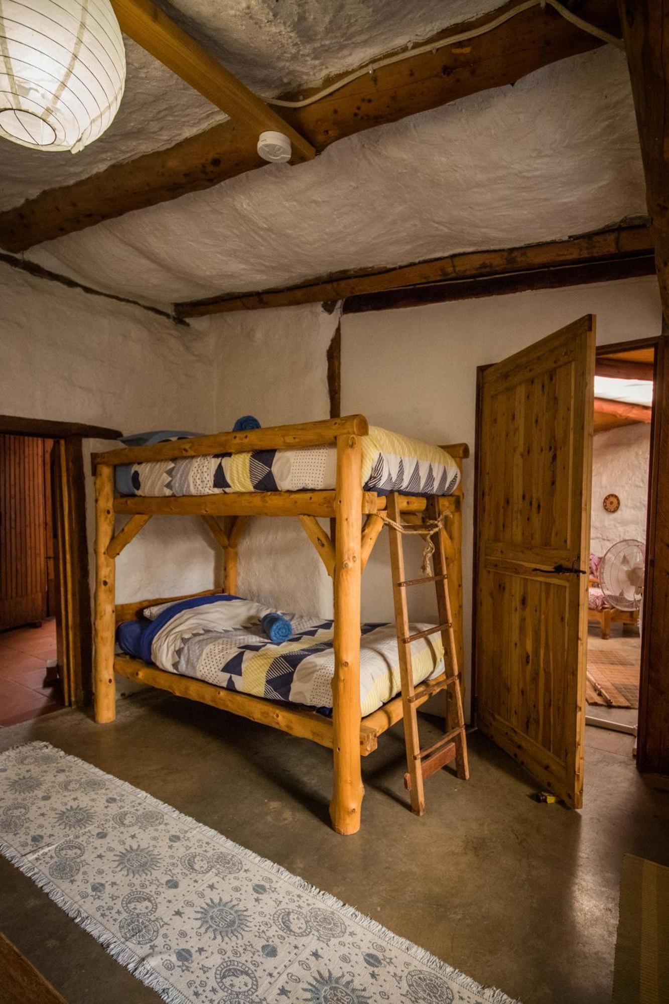 Pilliga Pottery Creative Farmstay كونابارابران الغرفة الصورة