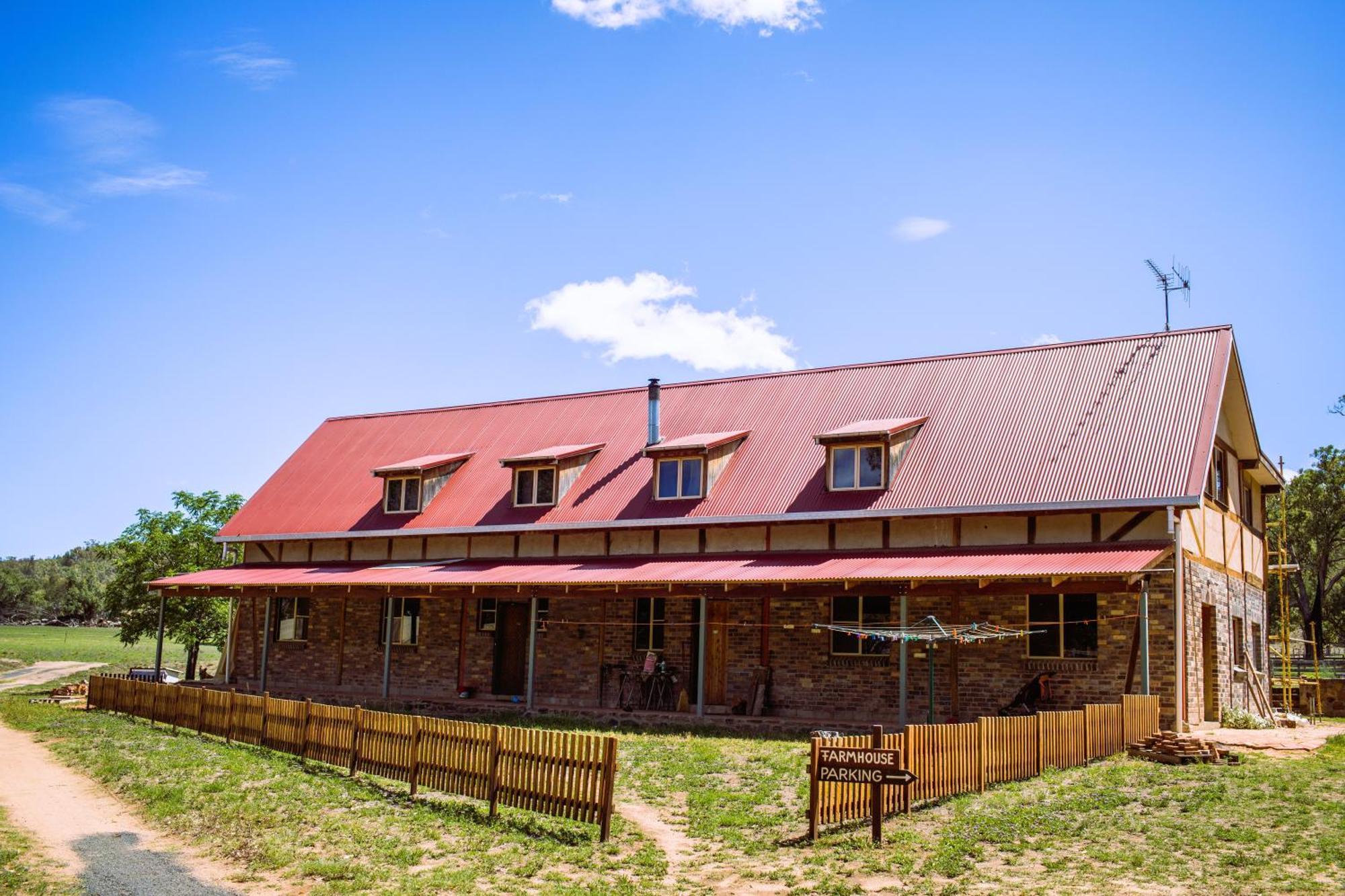 Pilliga Pottery Creative Farmstay كونابارابران المظهر الخارجي الصورة
