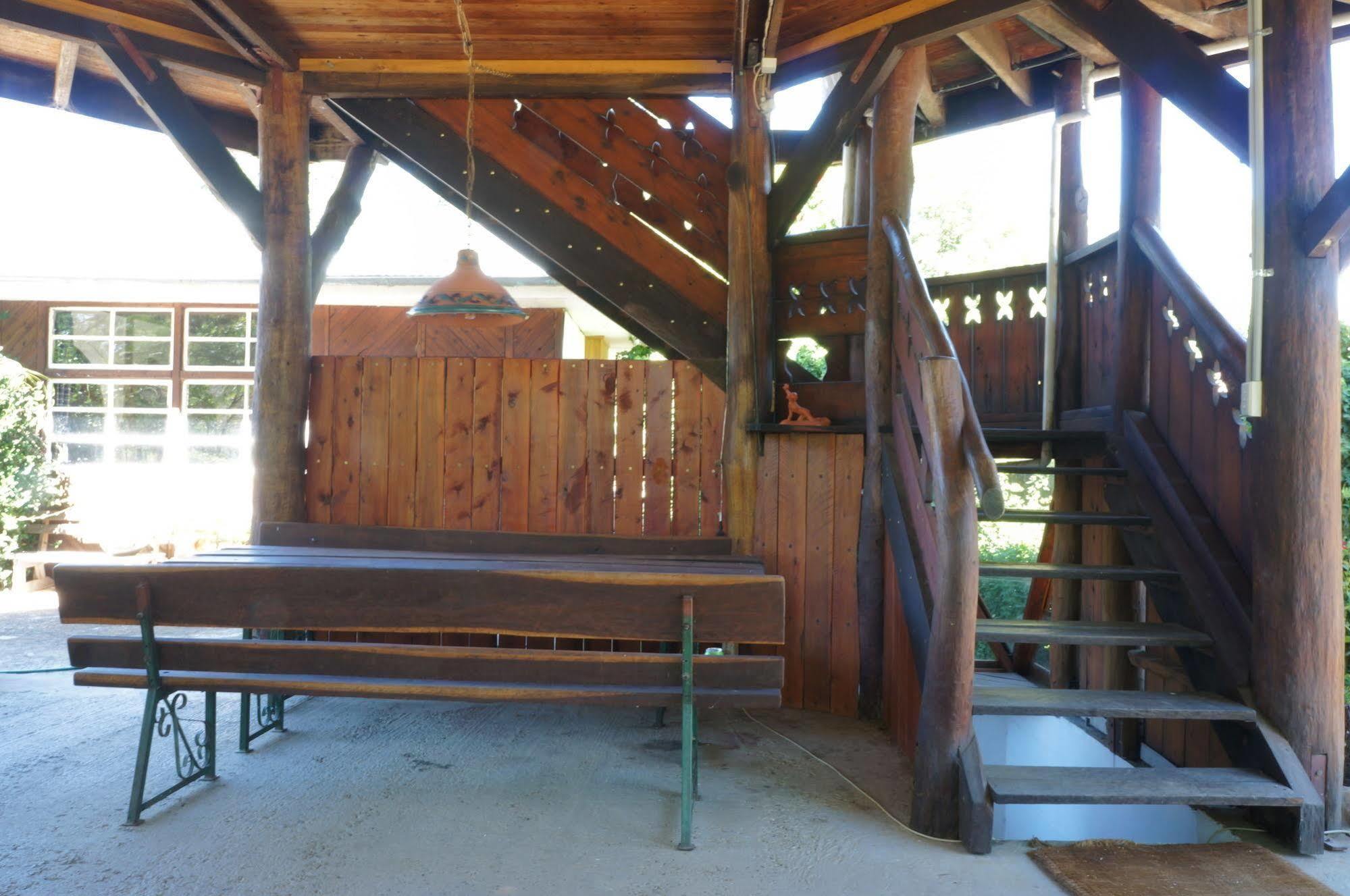 Pilliga Pottery Creative Farmstay كونابارابران المظهر الخارجي الصورة